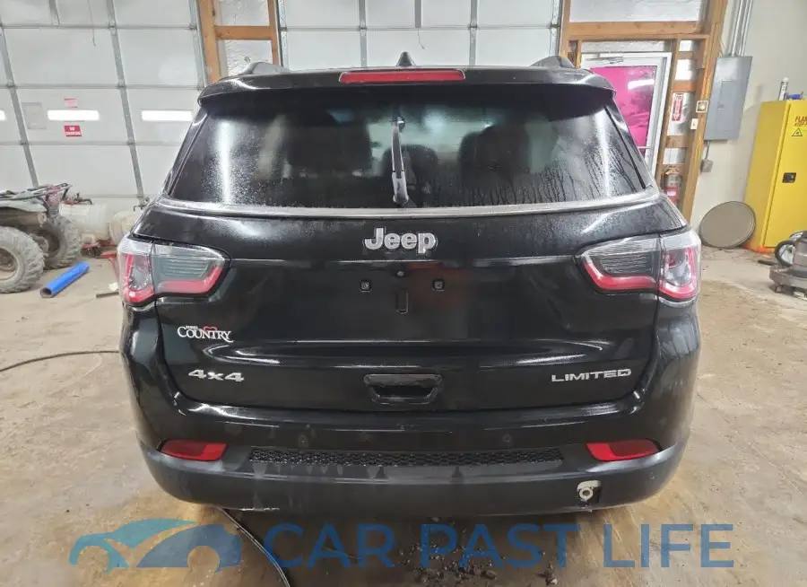 3C4NJDCB6JT333329# 6