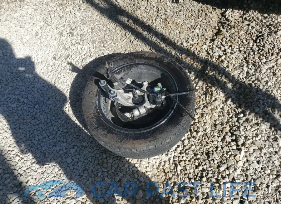KNDCR3L14R5123079# 12