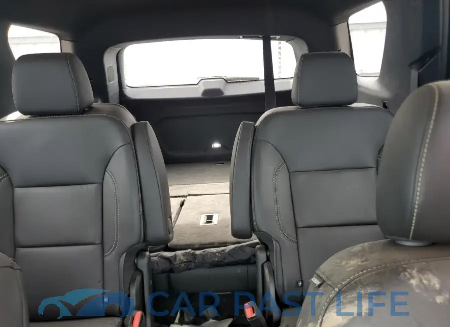 1GNEVHKW4PJ175600# 10