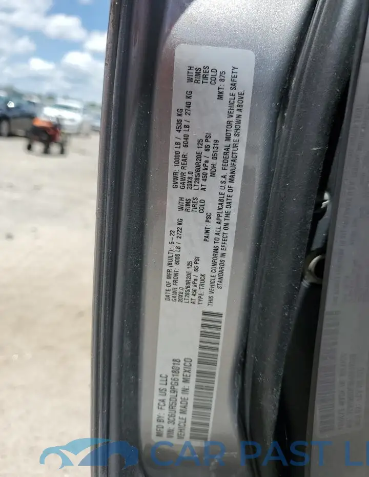 3C6UR5DL9PG618018# 12