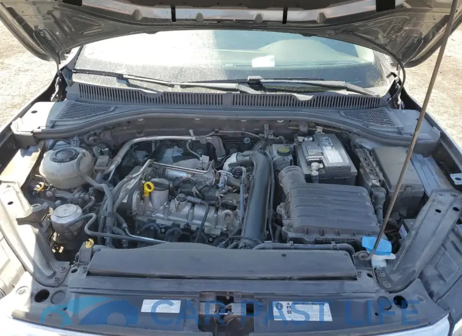 3VWCB7BU3KM176568# 11