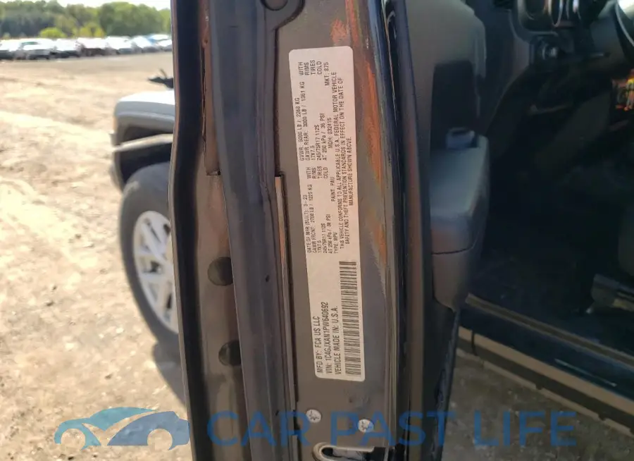 1C4GJXAN1PW640692# 12