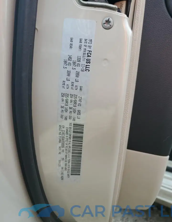 2C4RC1BG4KR589996# 14