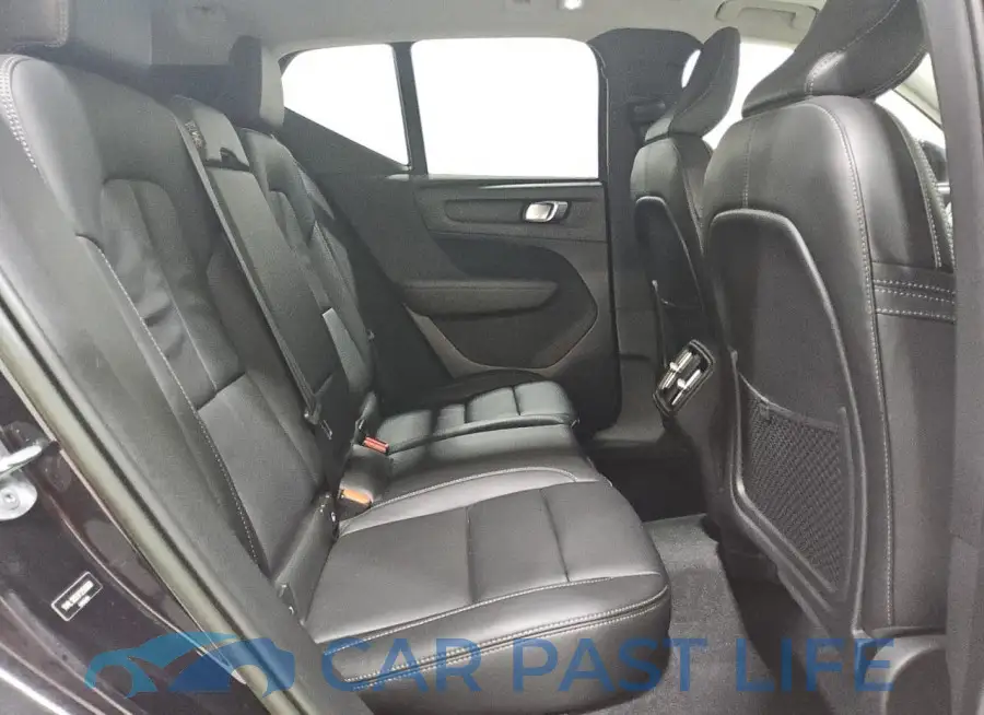 YV4L12UE6P2958860# 11