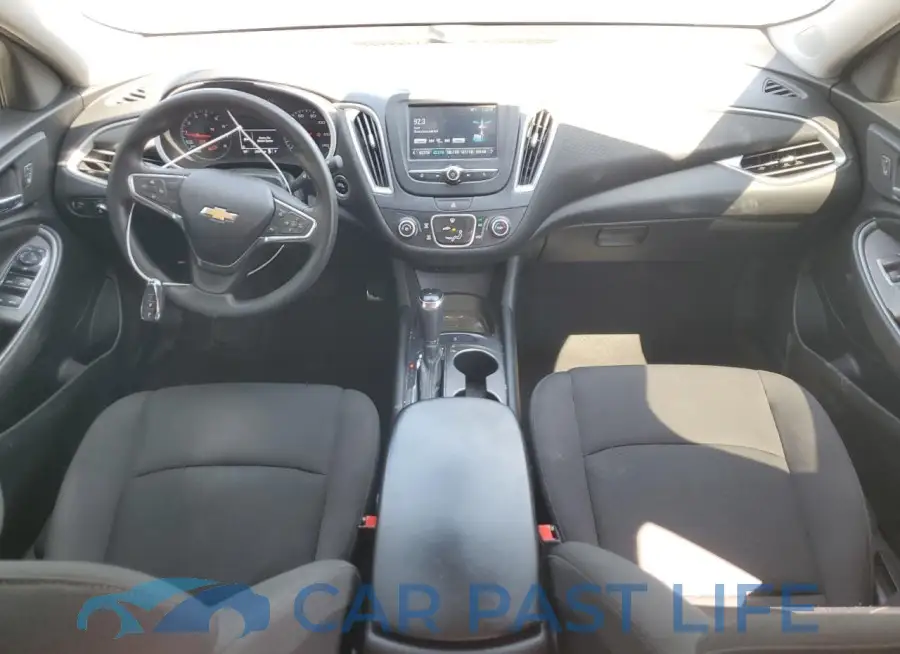 1G1ZB5ST3JF105998# 8