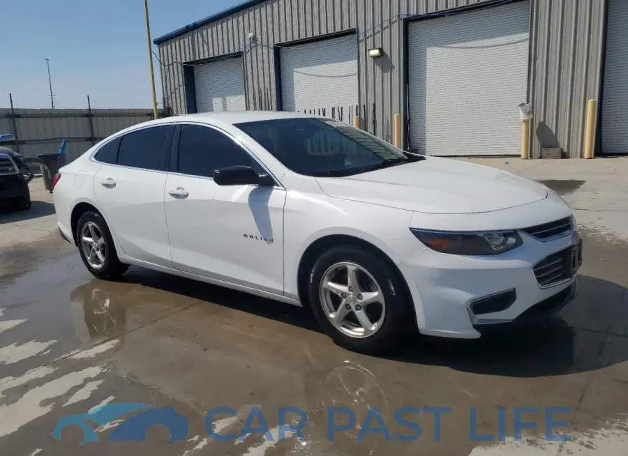 1G1ZB5ST3JF105998# 4
