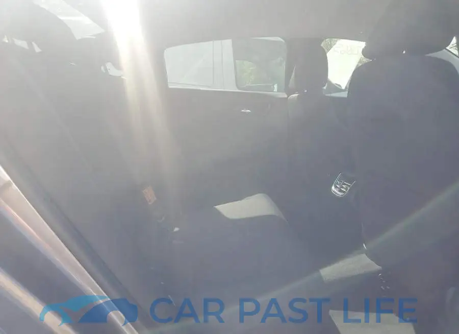 1G1ZD5ST0PF136287# 10