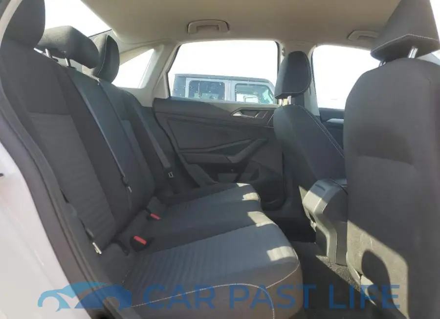 3VW5M7BUXRM098674# 10