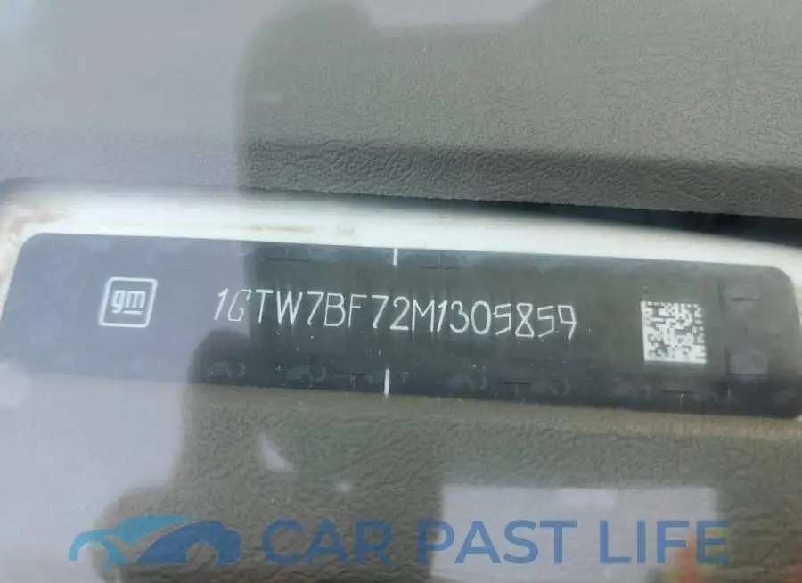 1GTW7BF72M1305859# 13