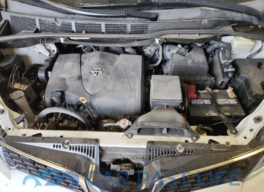 5TDXZ3DCXJS941819# 12