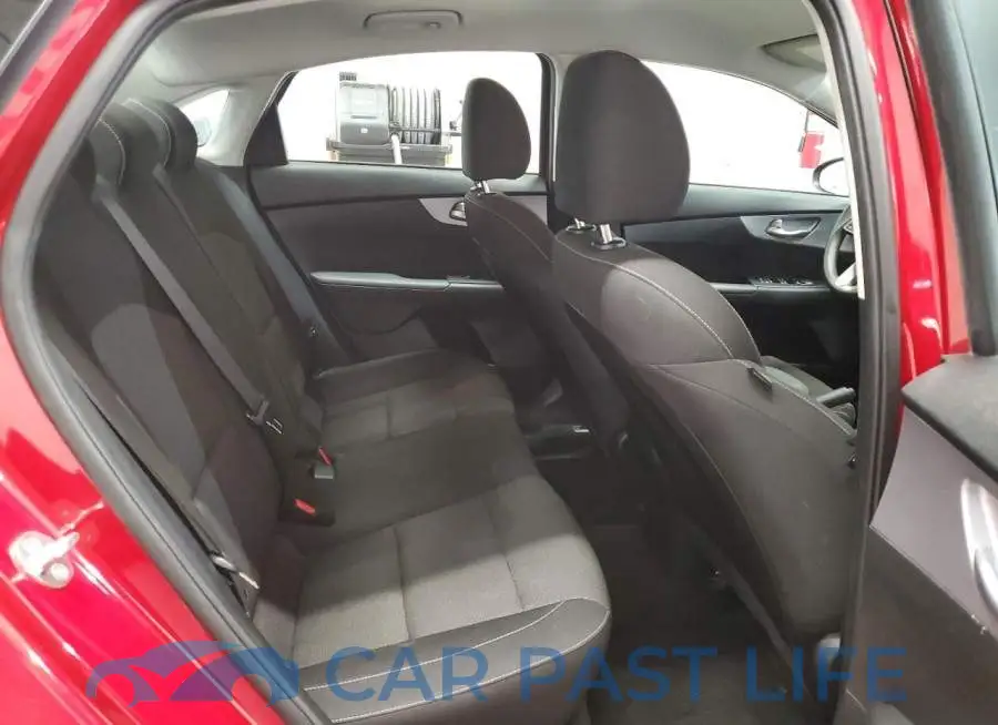 3KPF24AD6PE612623# 10