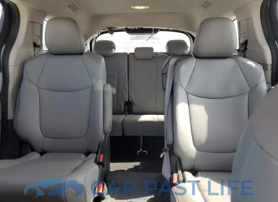 5TDYRKEC1RS219079# 10