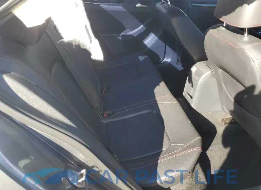 3VW5T7AJ7HM408255# 10