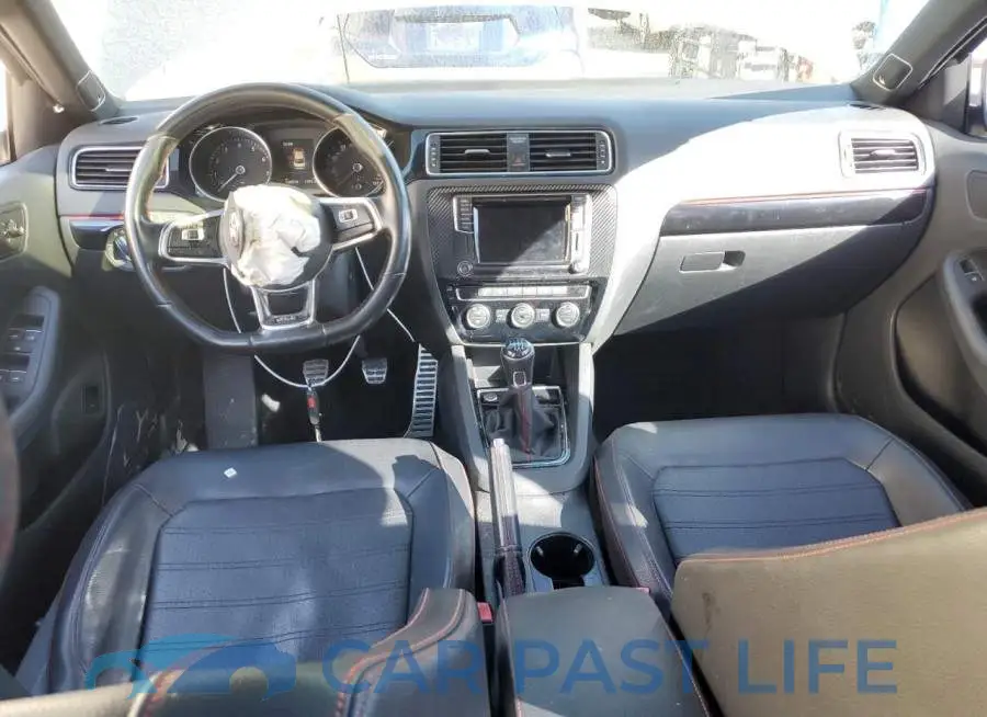3VW5T7AJ7HM408255# 8