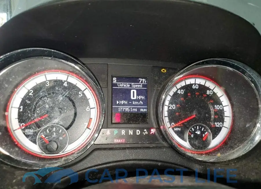 2C4RDGEG6JR202522# 9