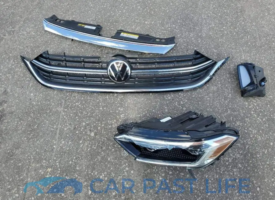 3VWGM7BU7RM049196# 12