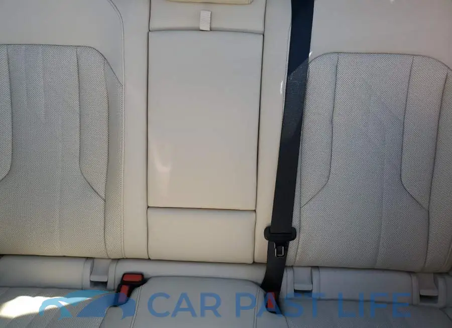 5UX53GP00S9Z07372# 10