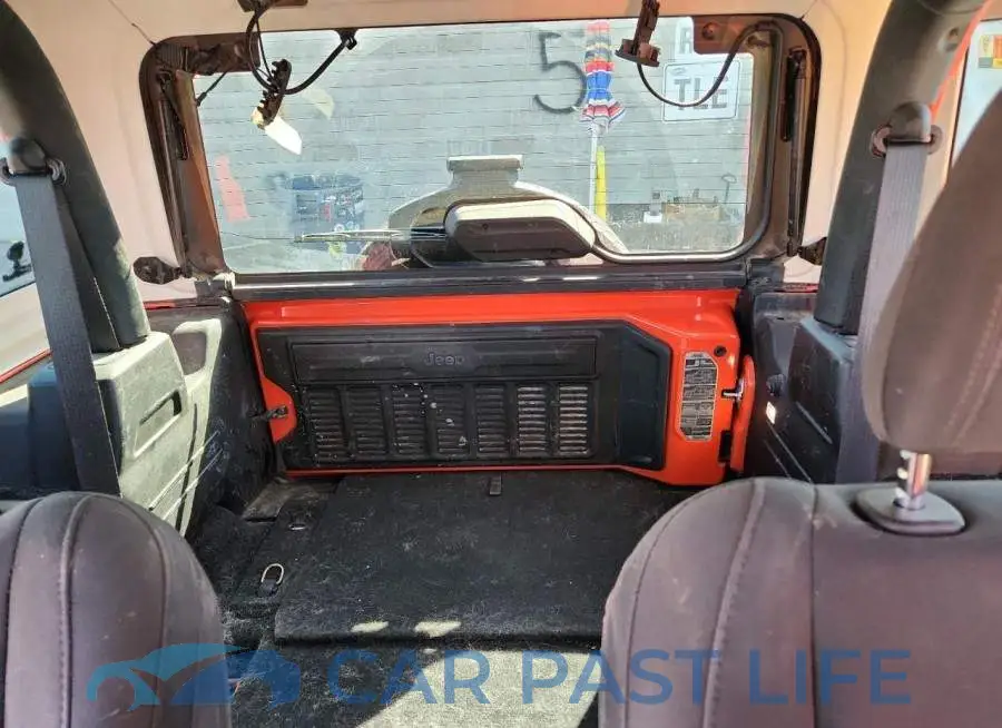 1C4GJXAG8JW173926# 10