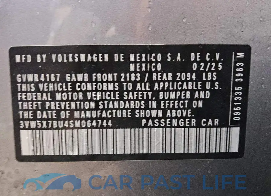 3VW5X7BU4SM064744# 12
