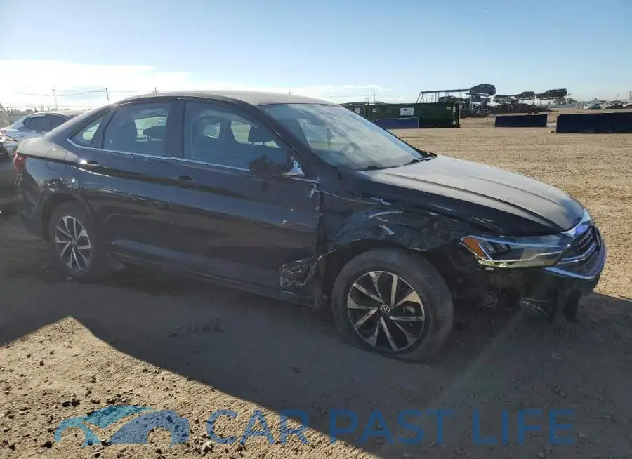 3VW5M7BU3PM023358# 4