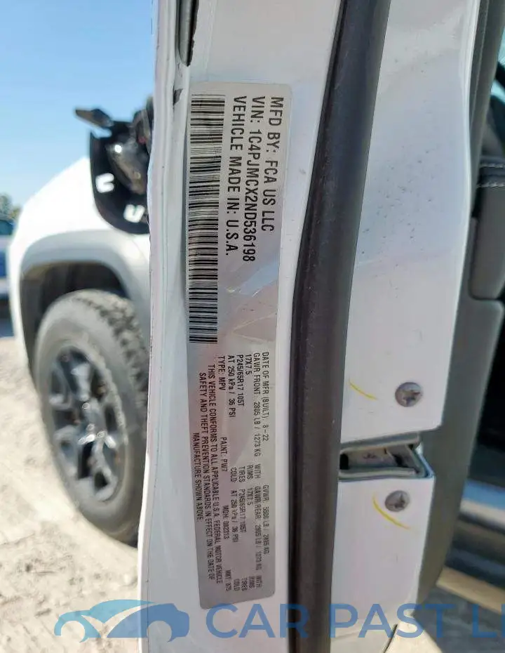1C4PJMCX2ND536198# 13