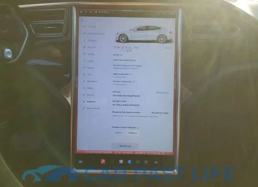 5YJSA1E23GF123258# 9