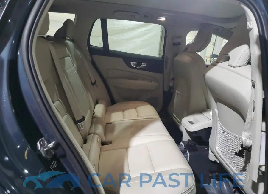 YV4102WK4L1031532# 10