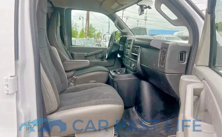 1GTW7AFP6N1143424# 5