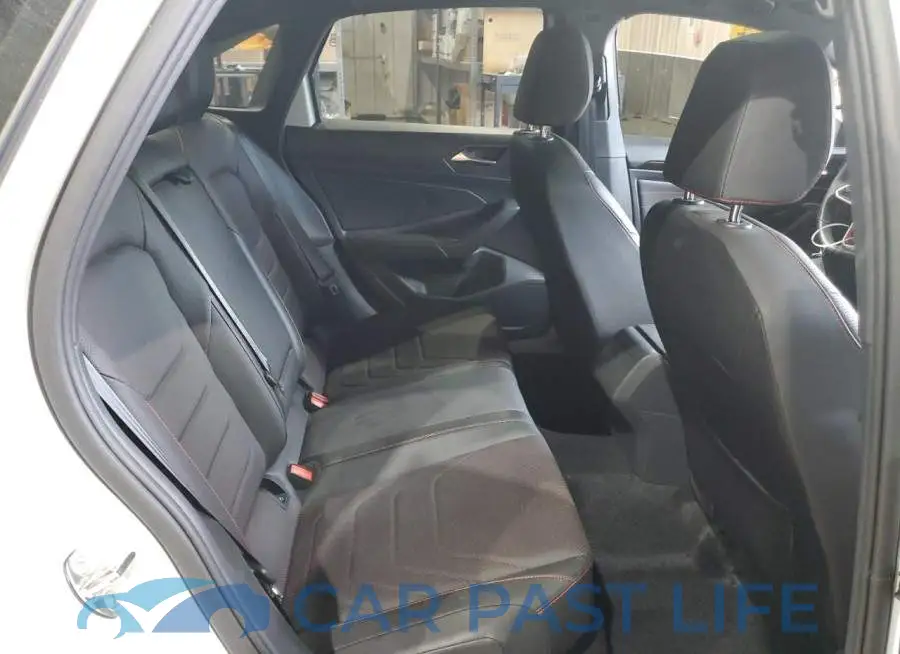 3VW2T7BU7RM023887# 10