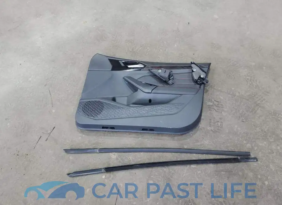3VW2T7BU7RM023887# 12