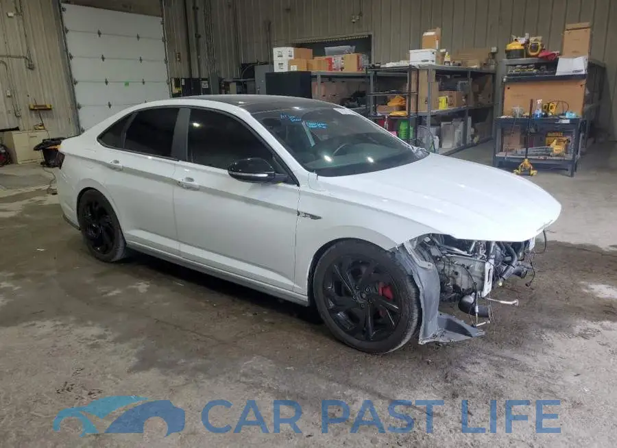 3VW2T7BU7RM023887# 4