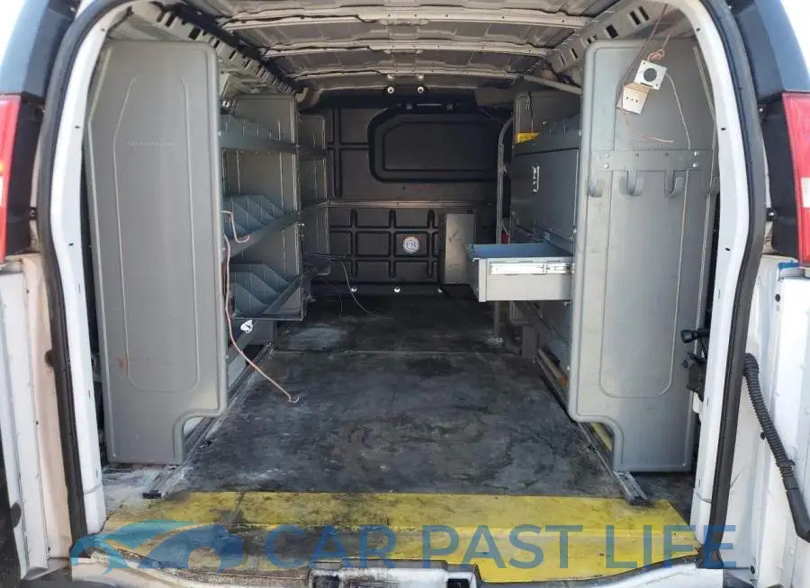 1GTW7AFP8P1170515# 10