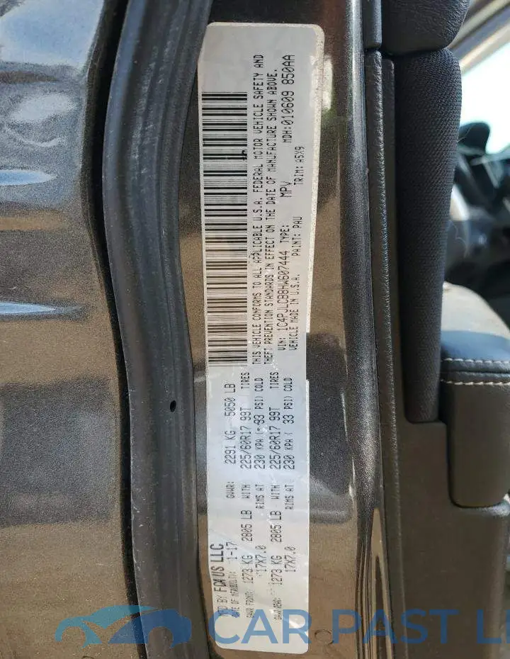 1C4PJLCB8HW607444# 14