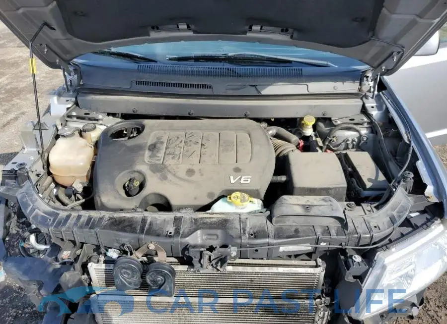 3C4PDCBG9HT515575# 12