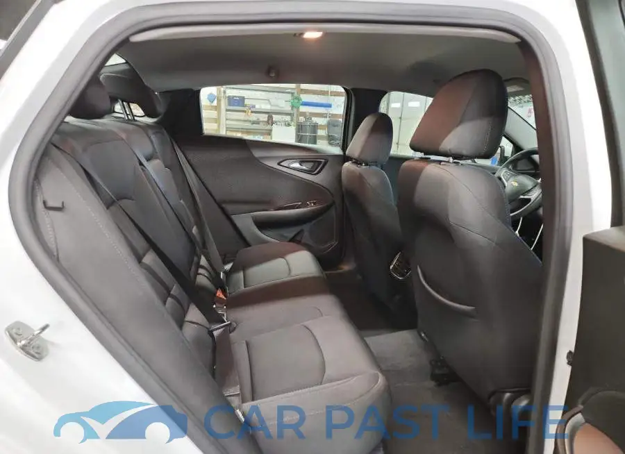 1G1ZD5ST6RF109775# 10
