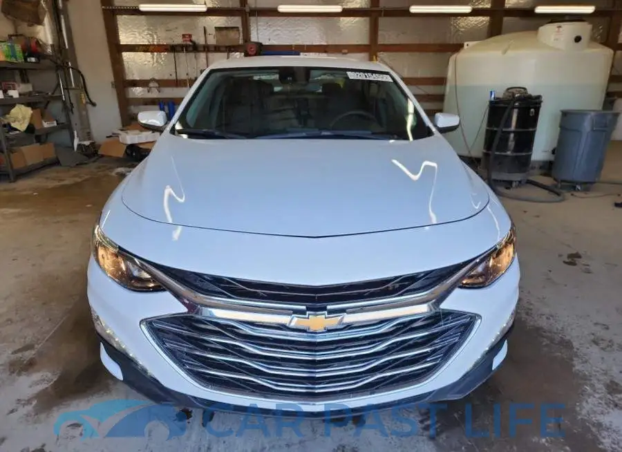 1G1ZD5ST6RF109775# 5