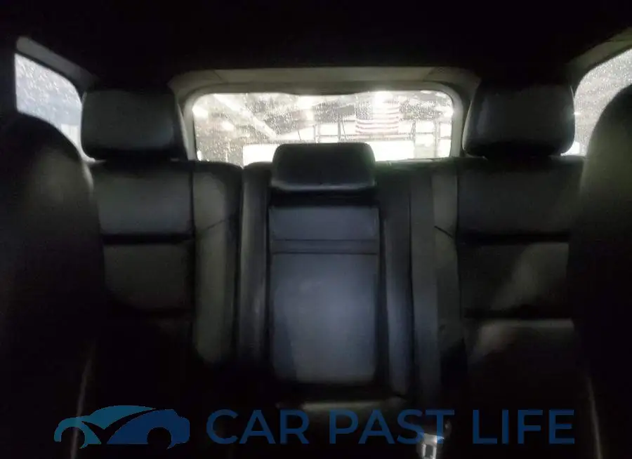 1C4RJFBG2JC450749# 10