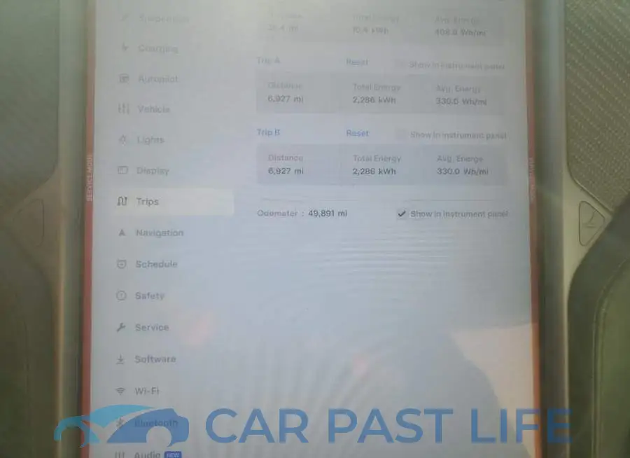 5YJSA1E46KF313887# 9