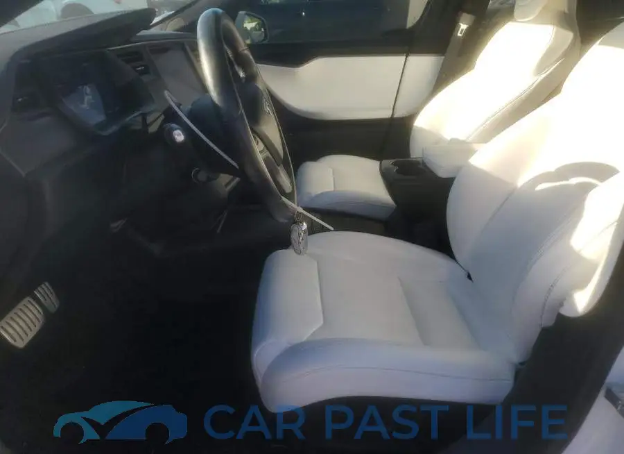 5YJSA1E46KF313887# 7