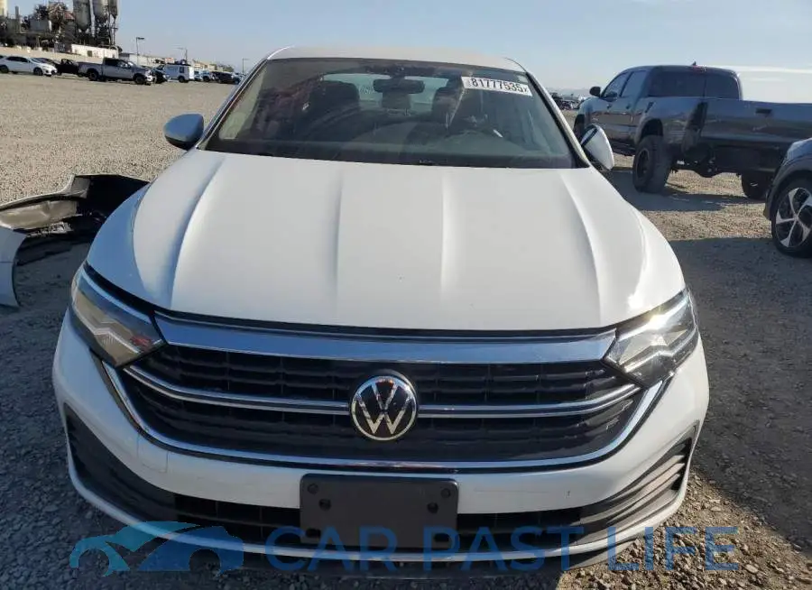 3VW5M7BU6PM061845# 5