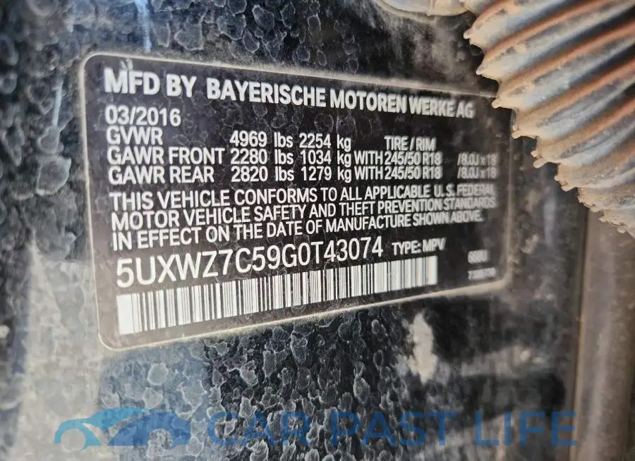 5UXWZ7C59G0T43074# 12