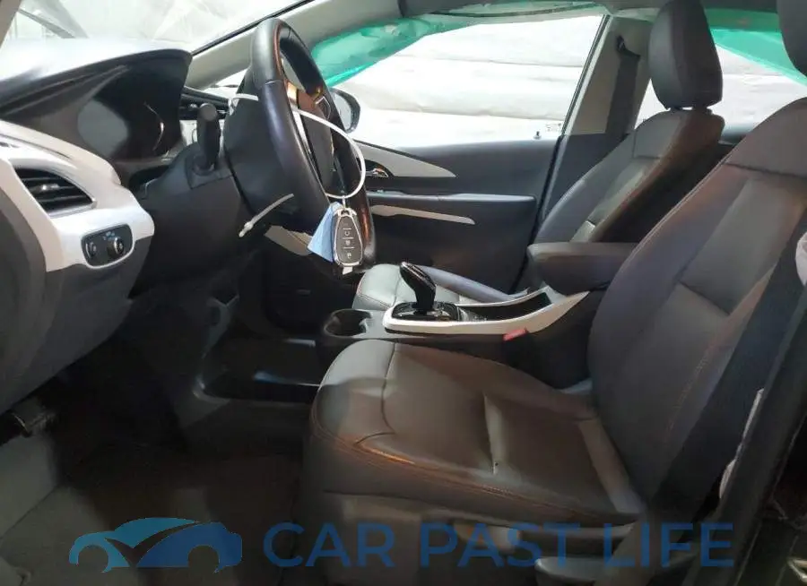 1G1FZ6S01K4131104# 7