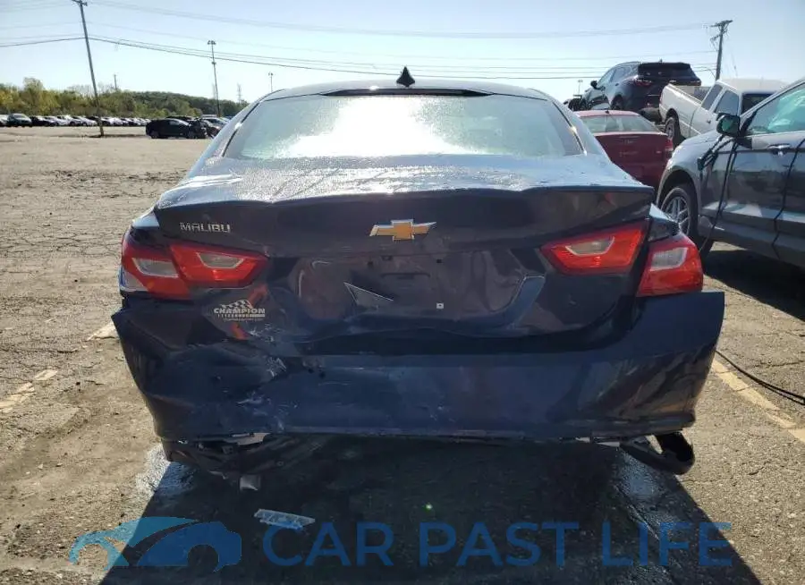1G1ZB5ST5SF103588# 6