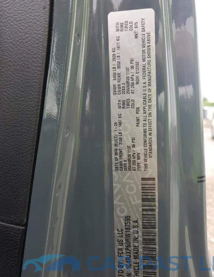 1C4RJXP60RW187595# 14