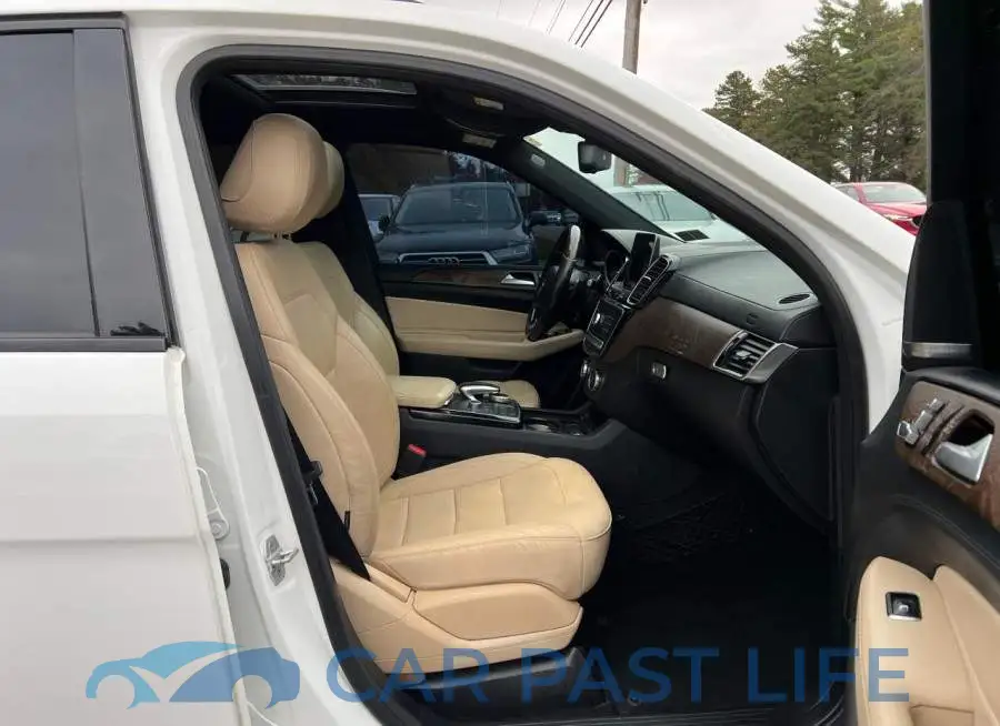 4JGDA6EB3JB016027# 5