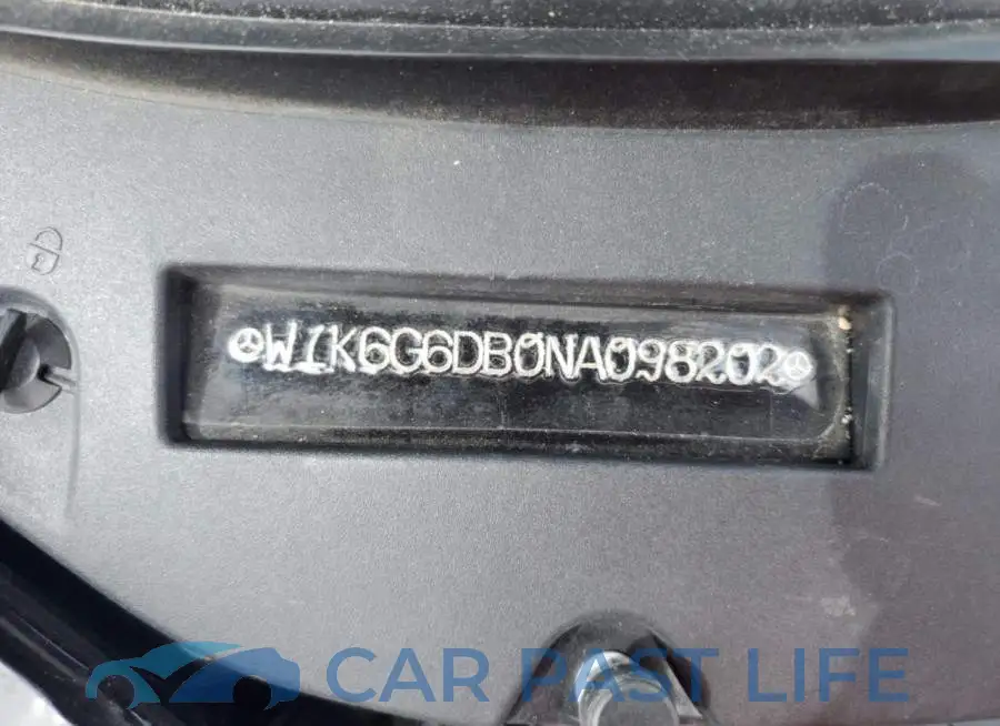 W1K6G6DB0NA098202# 12
