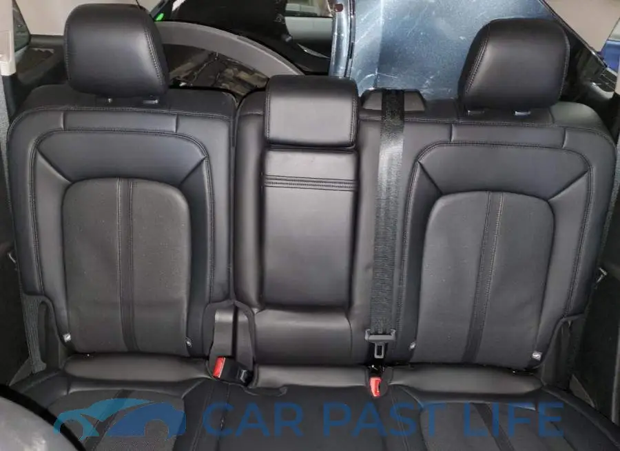 2LMPJ8KP8PBL24715# 10