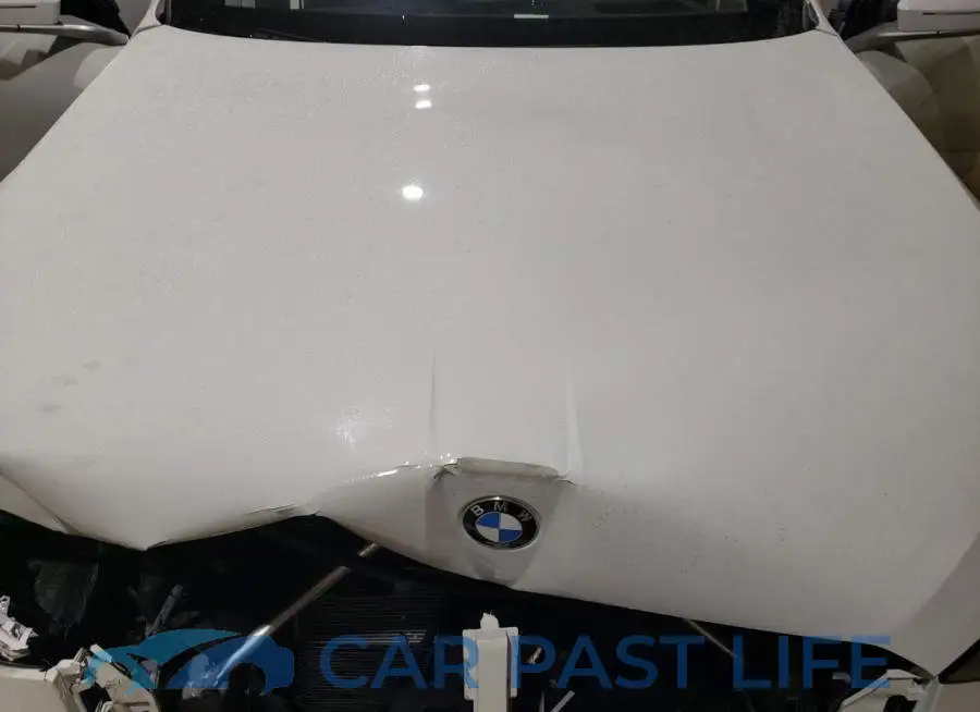 5UX53GP04T9209882# 12