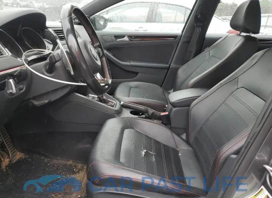 3VW4T7AJ4GM318944# 7