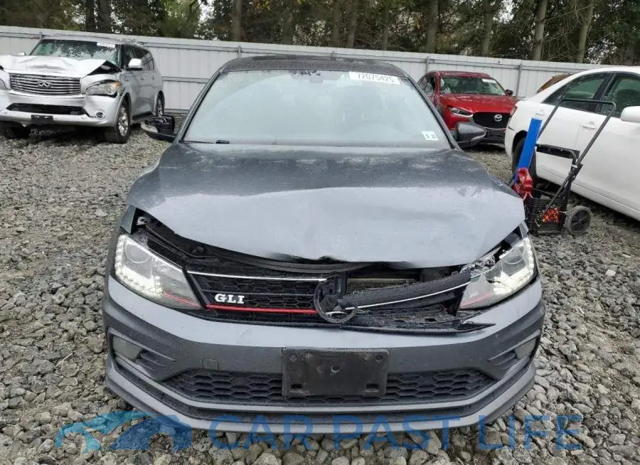 3VW4T7AJ4GM318944# 5